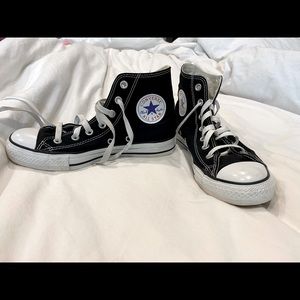High Top Black Converse